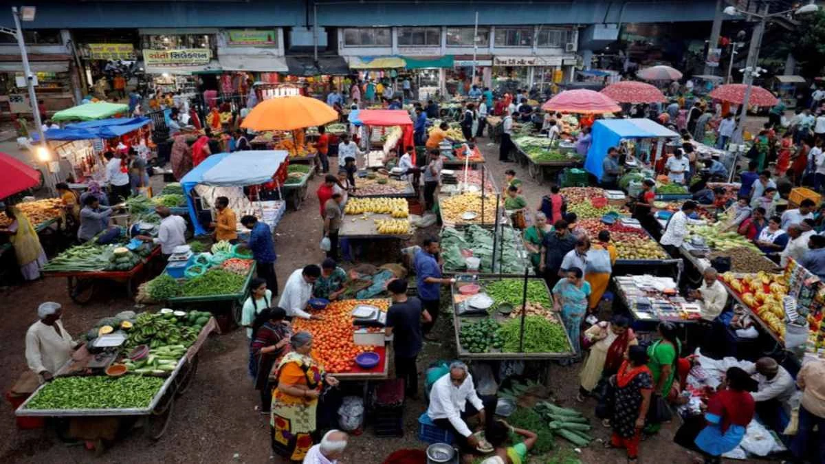 Retail Inflation Rate: महंगाई दर में जोरदार गिरावट, जानें क्या-क्या होगा सस्ते…